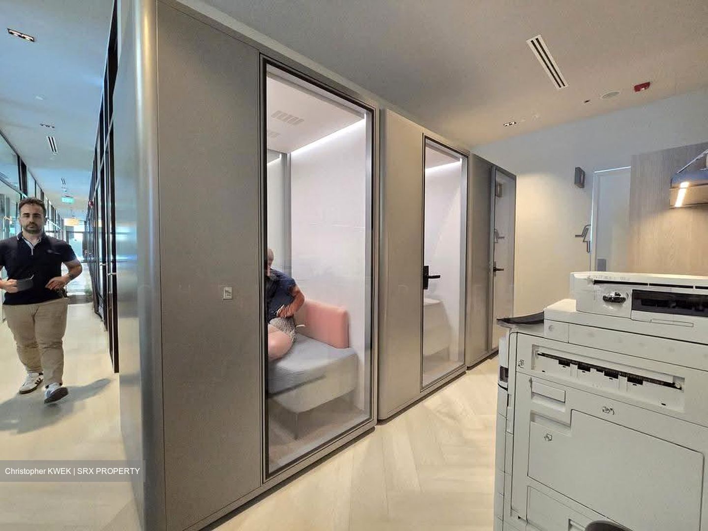 Labrador Tower (D5), Office #632494161